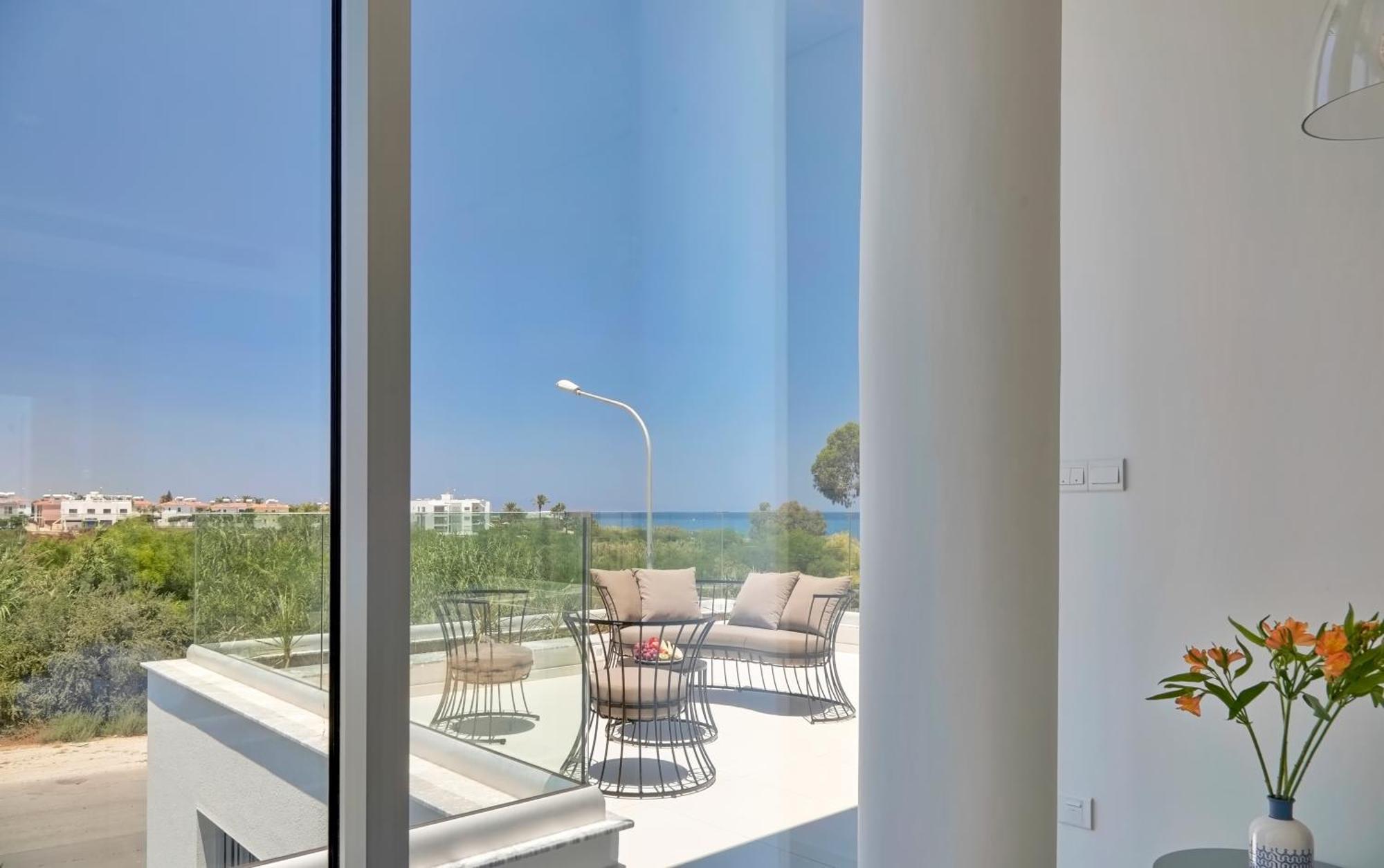 Seaview Luxury Villa Jacuzzi & Pool! 2 Min Beach Protaras Exterior foto